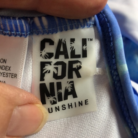 California Sunshine Women’s Sexy One Piece Tie Swimsuit Ruffles Ties Front/Back - Picture 3 of 6